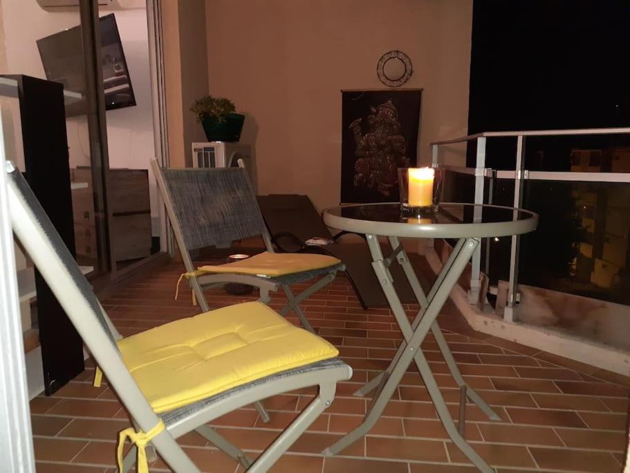 Appartement Vue Mer Avec Parking Ajaccio  Buitenkant foto